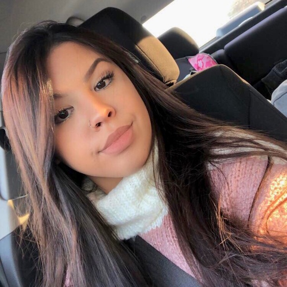 Meet your Posher, Kaylee - Picture 1 of 1